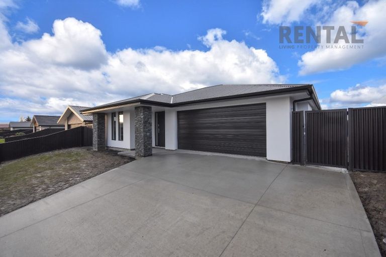 Photo of property in 27 Owhiro Avenue, Mosgiel, 9024