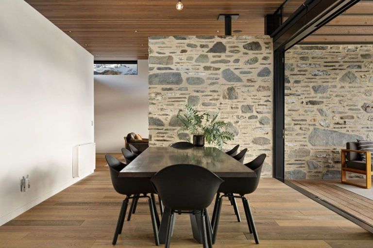 Photo of property in 6 Bloxham Lane, Lake Hayes, Queenstown, 9371