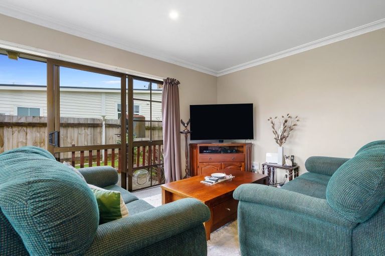 Photo of property in 235a Shakespeare Street, Leamington, Cambridge, 3432