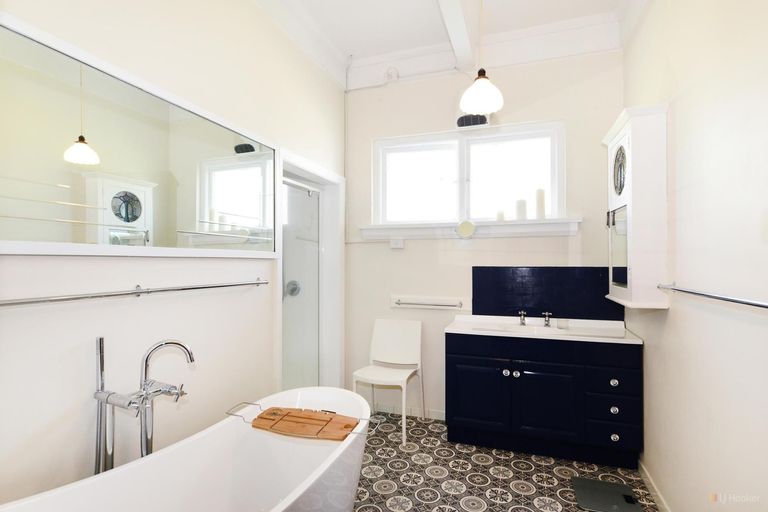 Photo of property in 17 Rhodes Street, Waimate, 7924