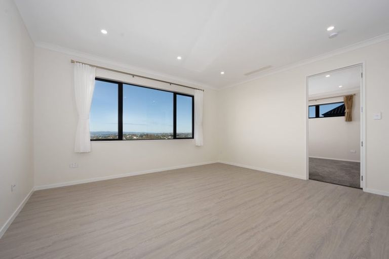 Photo of property in 44a Merani Street, Belmont, Auckland, 0622