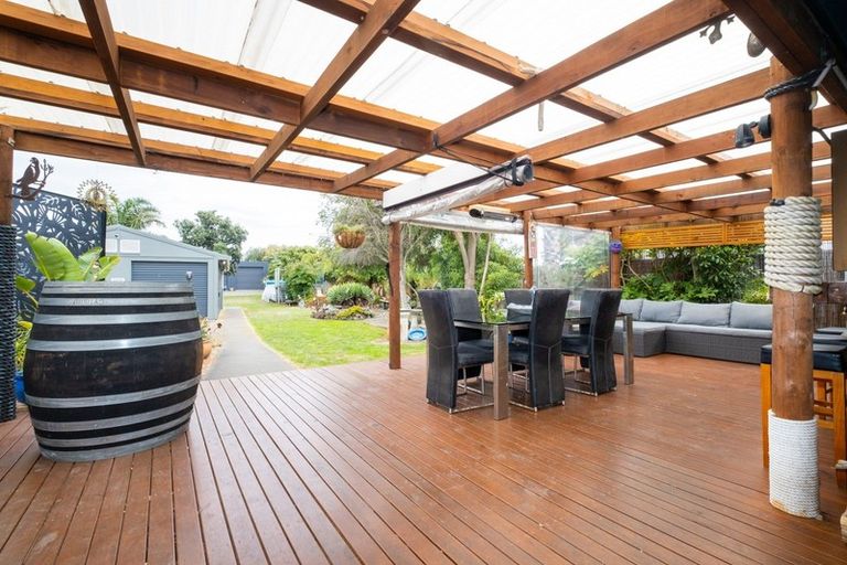 Photo of property in 148 Beach Road, Haumoana, 4102