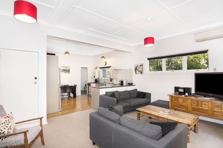 Photo of property in 1/27 Renwick Place, Nelson South, Nelson, 7010