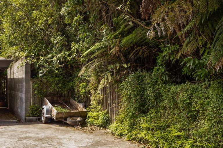 Photo of property in 108a Kamahi Street, Stokes Valley, Lower Hutt, 5019