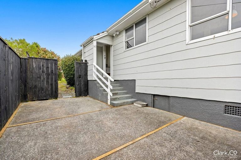 Photo of property in 142 Te Pene Avenue, Titahi Bay, Porirua, 5022