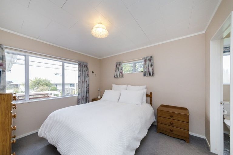 Photo of property in 10 Sunrise Heights, Feilding, 4702
