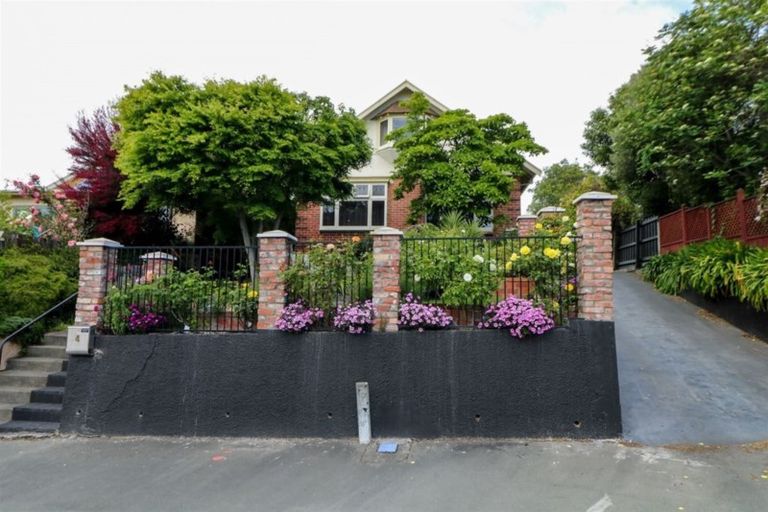 Photo of property in 4 Hertnon Street, West End, Timaru, 7910