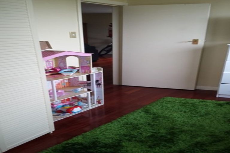 Photo of property in 43b Baroda Street, Khandallah, Wellington, 6035