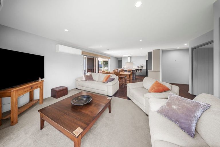 Photo of property in 31 Pompano Key, Papamoa Beach, Papamoa, 3118