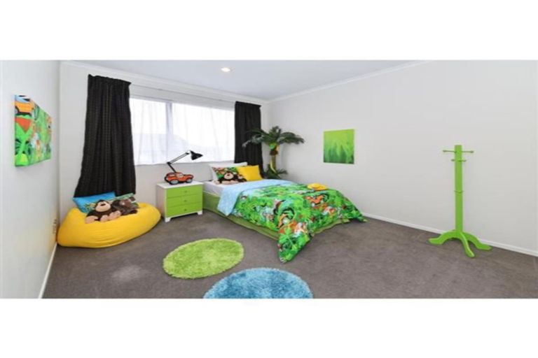 Photo of property in 15 Dawood Place, The Gardens, Auckland, 2105