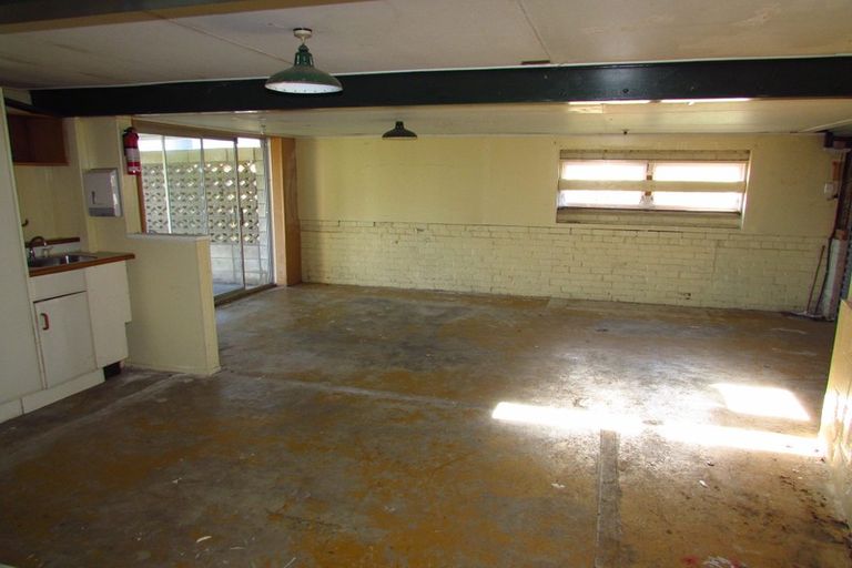 Photo of property in 6 Riverhills Avenue, Pakuranga Heights, Auckland, 2010