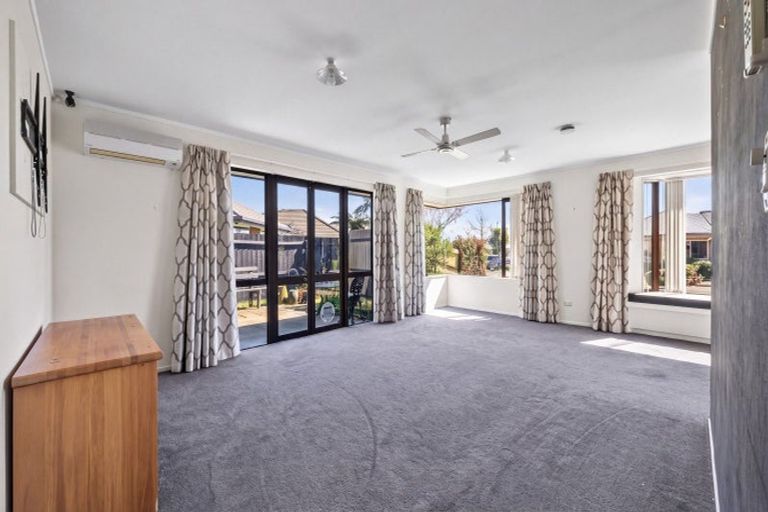 Photo of property in 12 Wordsworth Place, Stoke, Nelson, 7011