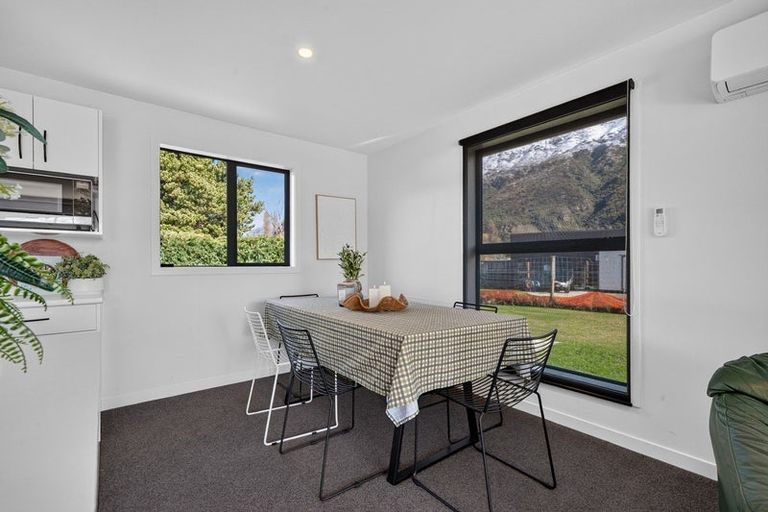 Photo of property in 41 Oxford Street, Kingston, Athol, 9793