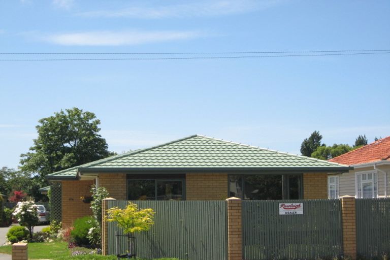 Photo of property in 176 Barrington Street, Somerfield, Christchurch, 8024