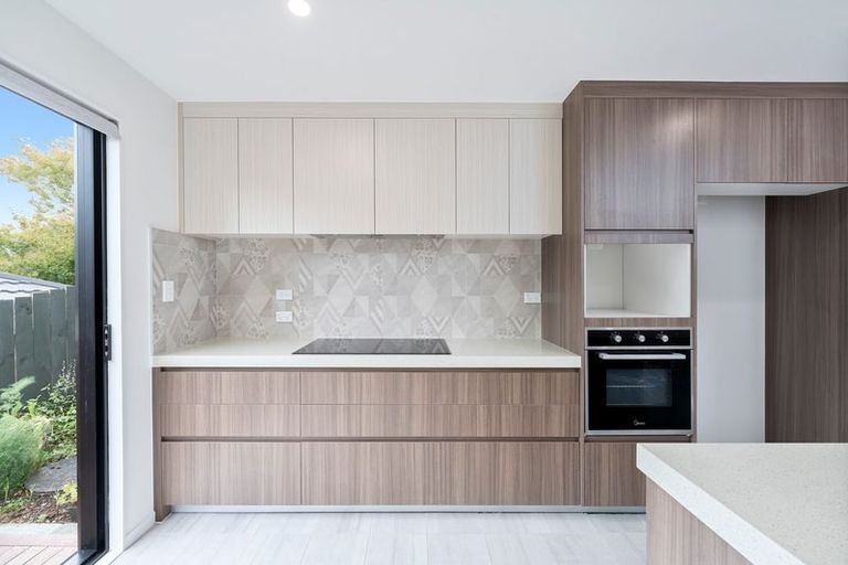 Photo of property in 18/106 Triangle Road, Massey, Auckland, 0614