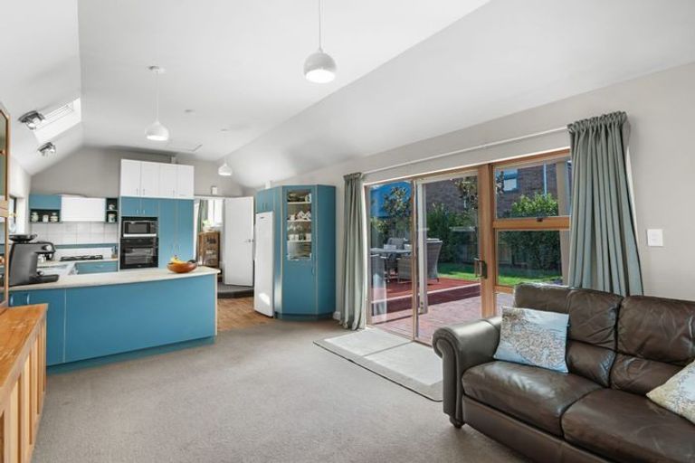 Photo of property in 84 Idris Road, Fendalton, Christchurch, 8052