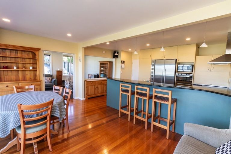 Photo of property in 131 Seatoun Heights Road, Miramar, Wellington, 6022