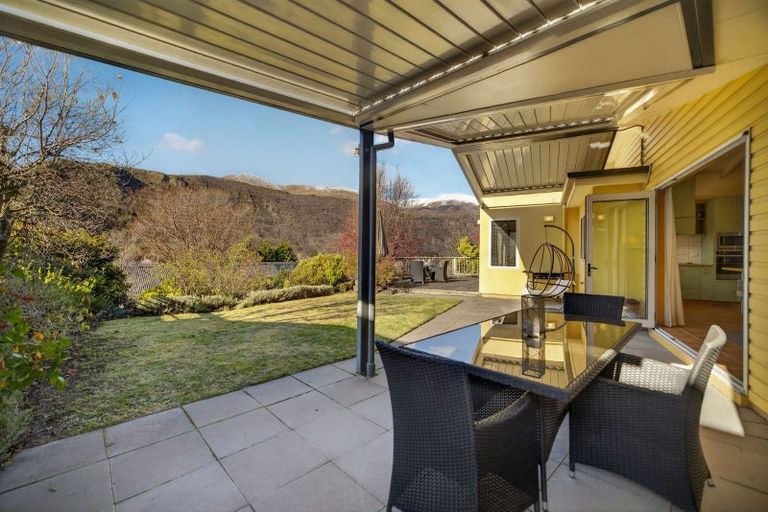 Photo of property in 5 Stafford Street, Arrowtown, 9302