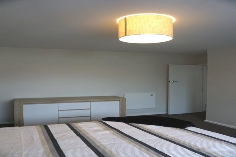 Photo of property in 25 Nursery Road, Phillipstown, Christchurch, 8011