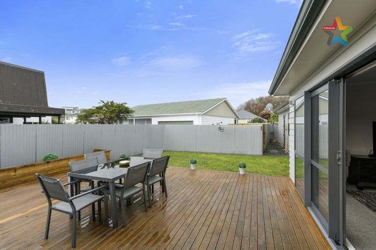 Photo of property in 2/32 Park Avenue, Epuni, Lower Hutt, 5011