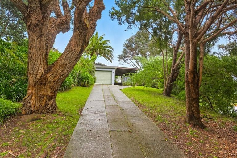 Photo of property in 27 Clunie Avenue, Raumati South, Paraparaumu, 5032