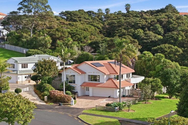 Photo of property in 27 Westminster Gardens, Unsworth Heights, Auckland, 0632