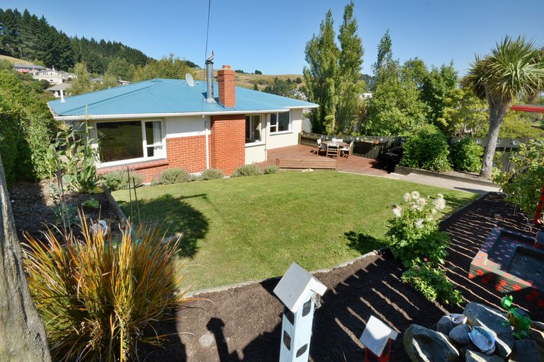 Photo of property in 15 Bell Crescent, Concord, Dunedin, 9018