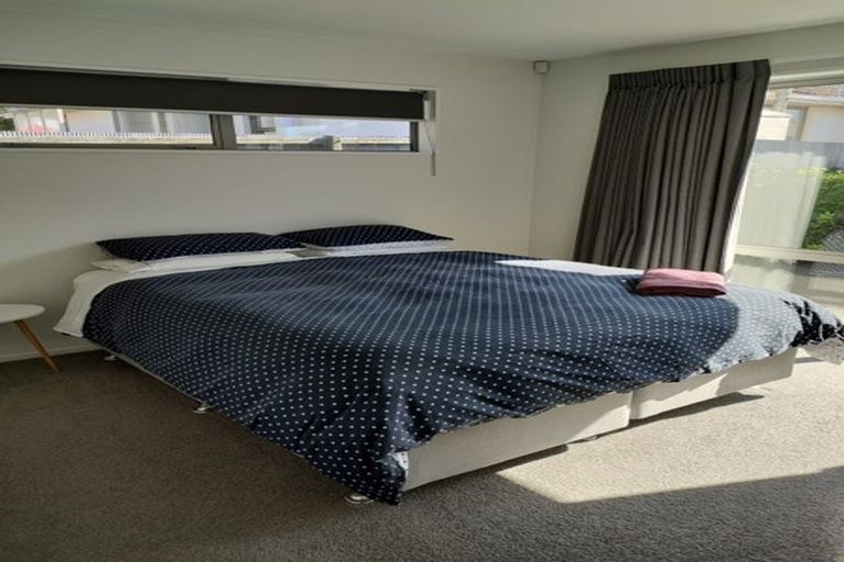 Photo of property in 2b Gilbert Place, Sydenham, Christchurch, 8023