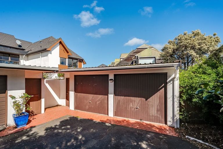 Photo of property in 11 Tamahine Street, Maupuia, Wellington, 6022