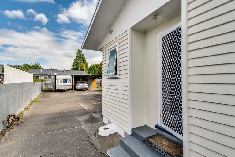 Photo of property in 3/245 Kennedy Road, Onekawa, Napier, 4110
