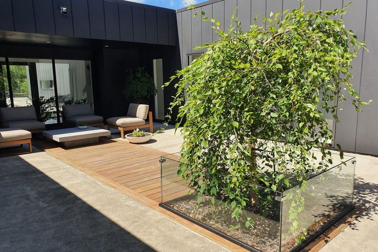 Photo of property in 2 Bressay Way, Waikanae, 5036