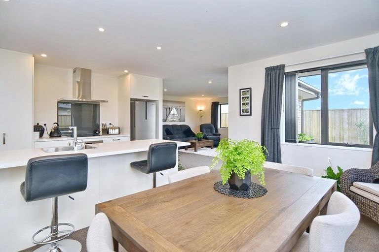 Photo of property in 36 Pakohe Street, Pegasus, 7612