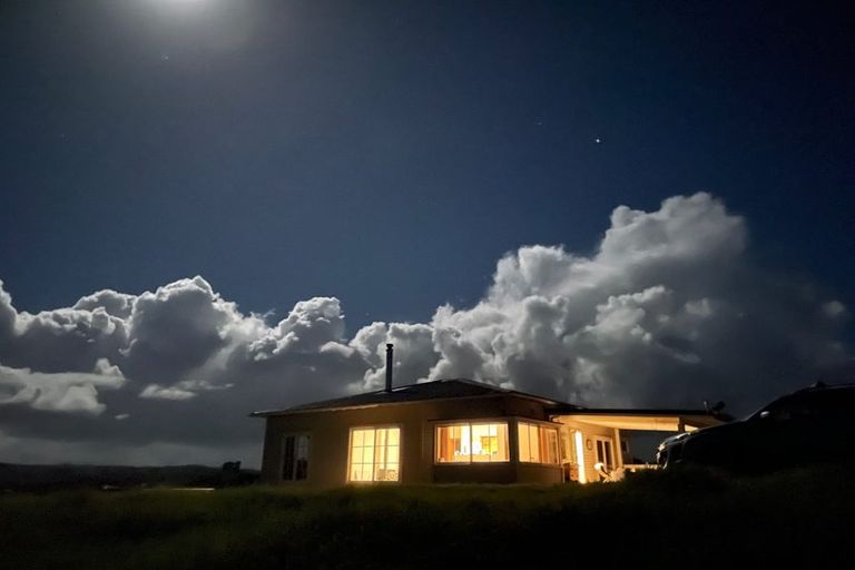 Photo of property in 228 Petley Road, Paparoa, 0571