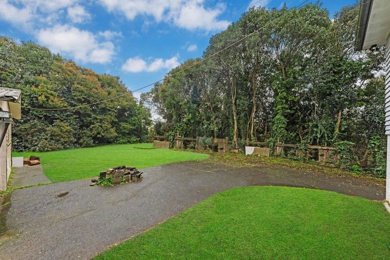 Photo of property in 81 Kayes Road, Pukekohe, 2120