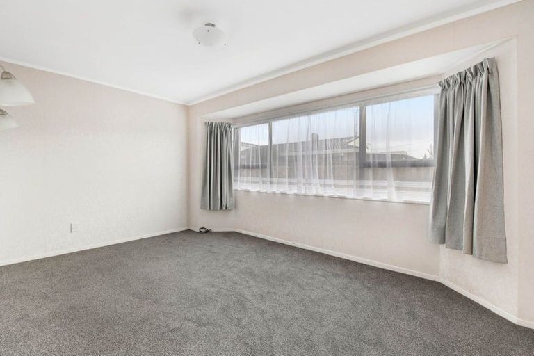 Photo of property in 4b Alice Avenue, Orewa, 0931
