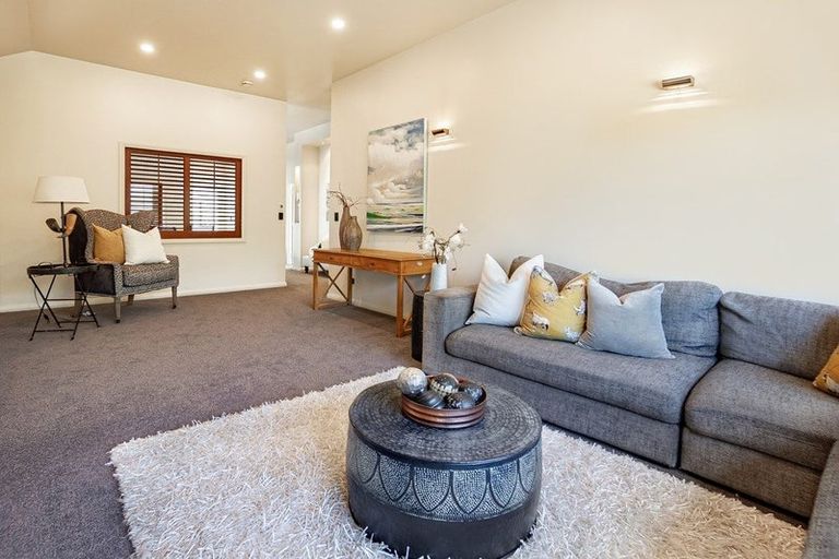 Photo of property in 388 Pine Valley Road, Dairy Flat, Silverdale, 0992