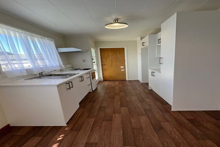 Photo of property in 1/11 Charntay Avenue, Clover Park, Auckland, 2019