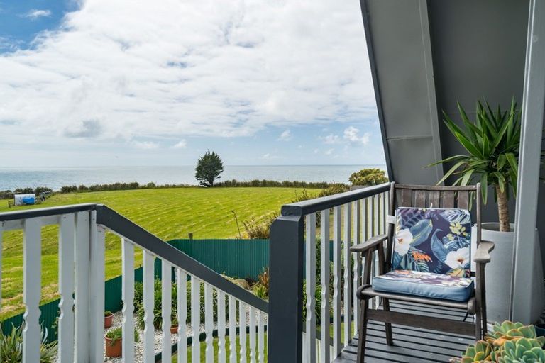 Photo of property in 10 Rimu Street, Kaka Point, Balclutha, 9271