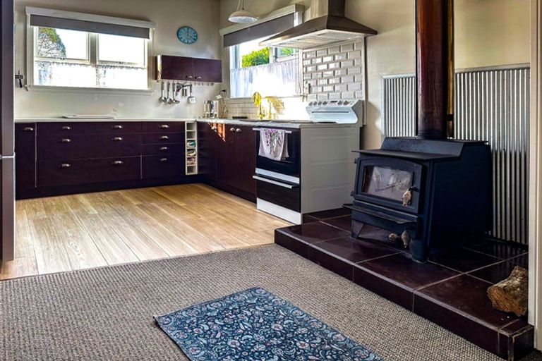 Photo of property in 149 Peel Street, Westport, 7825