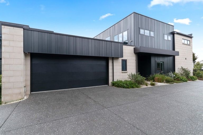 Photo of property in 14 Galbraith Avenue, Beerescourt, Hamilton, 3200