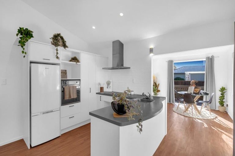 Photo of property in 1/104 Stanbury Avenue, Somerfield, Christchurch, 8024
