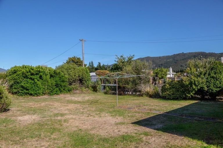 Photo of property in 36 Woodward Street East, Featherston, 5710