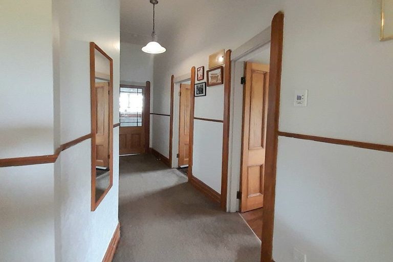 Photo of property in 233 Makino Road, Feilding, 4702