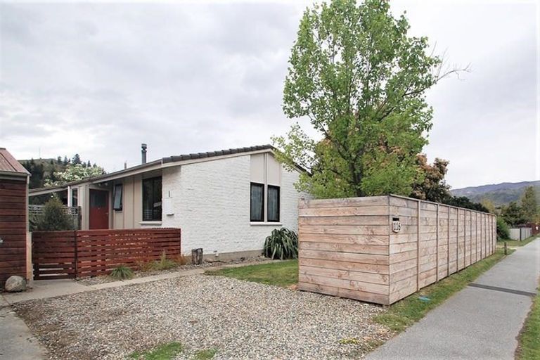 Photo of property in 116 Waenga Drive, Cromwell, 9310