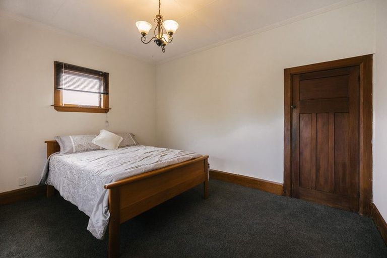 Photo of property in 21 South Street, West End, Palmerston North, 4410