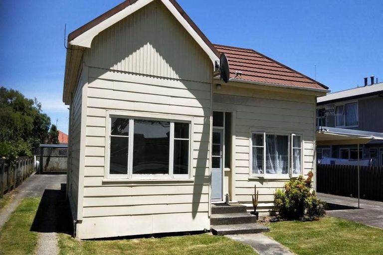 Photo of property in 90 Victoria Avenue, Palmerston North, 4410