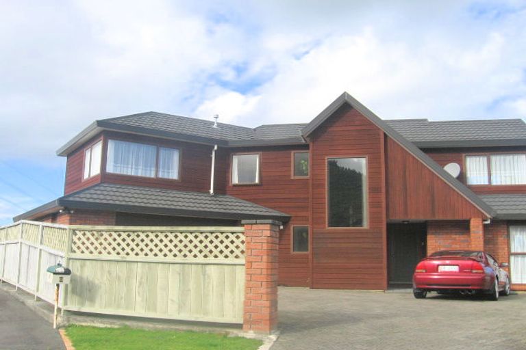 Photo of property in 7 Opurere Grove, Tirohanga, Lower Hutt, 5010