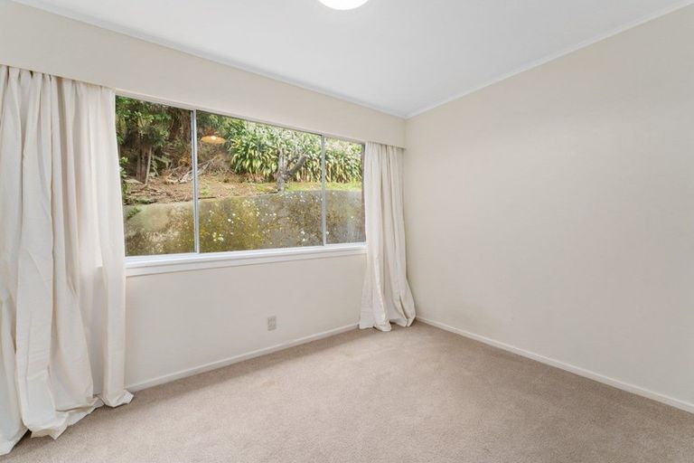Photo of property in 1/153 Main Road, Tawa, Wellington, 5028