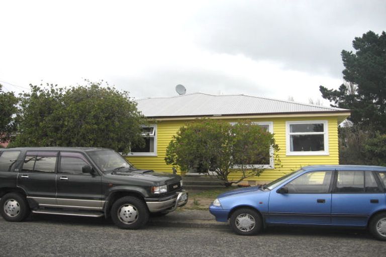Photo of property in 16 Ngaio Road, Raumati Beach, Paraparaumu, 5032