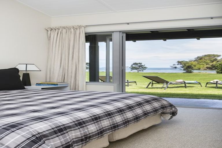 Photo of property in 840 Takatu Road, Tawharanui Peninsula, Warkworth, 0986